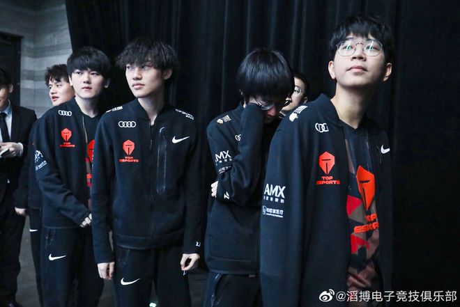 不利情况下 不利情况下