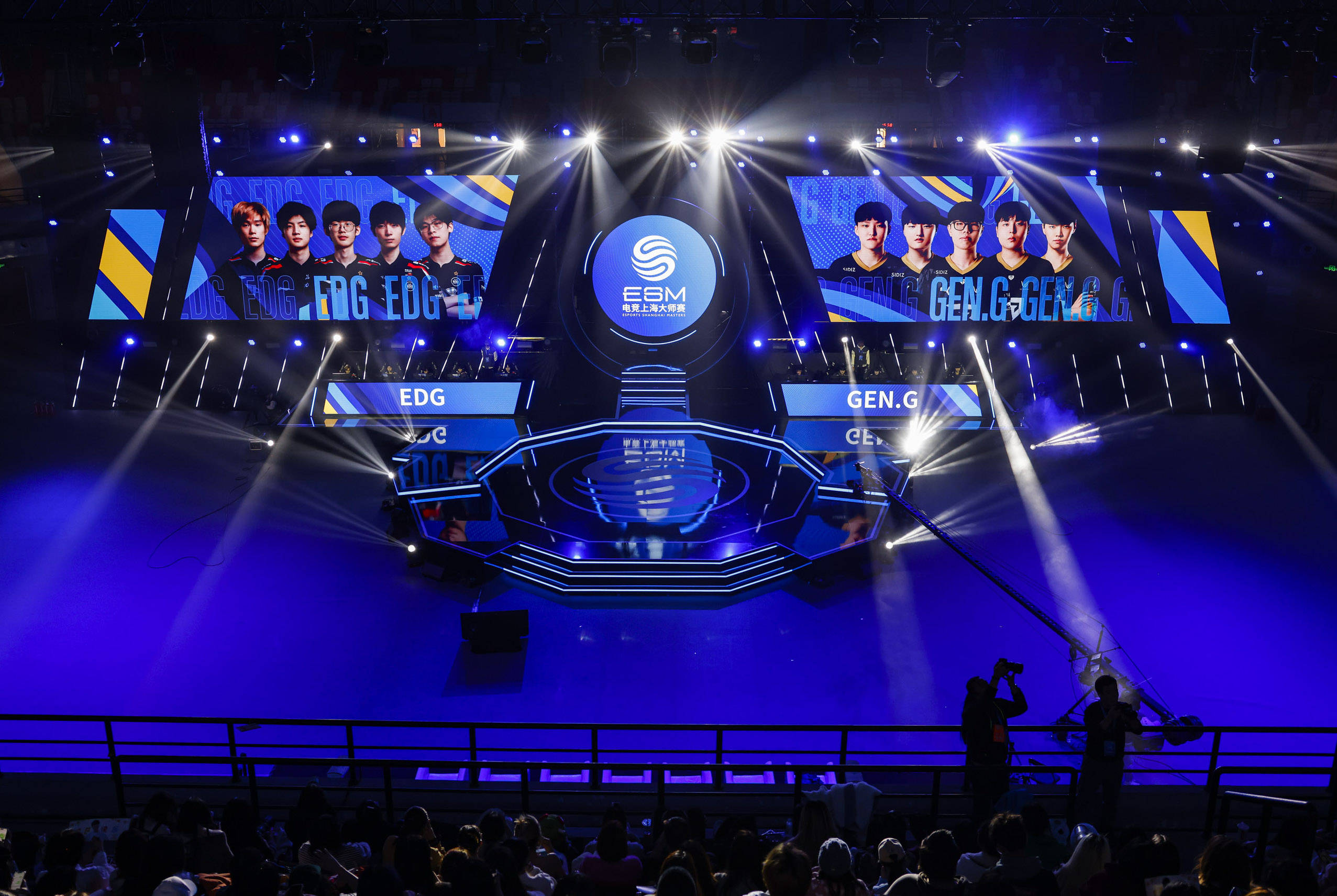 他在比赛中 他在比赛中