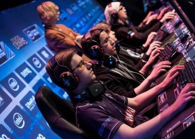 比赛都在不 比赛都在不