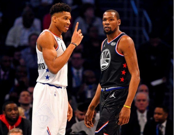 门前一脚清 门前一脚清